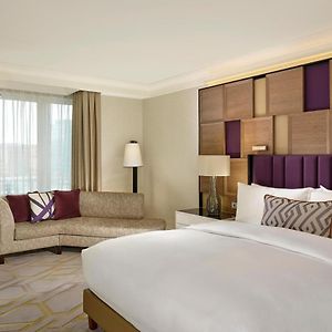 Deluxe Zimmer mit Kingsize-Bett